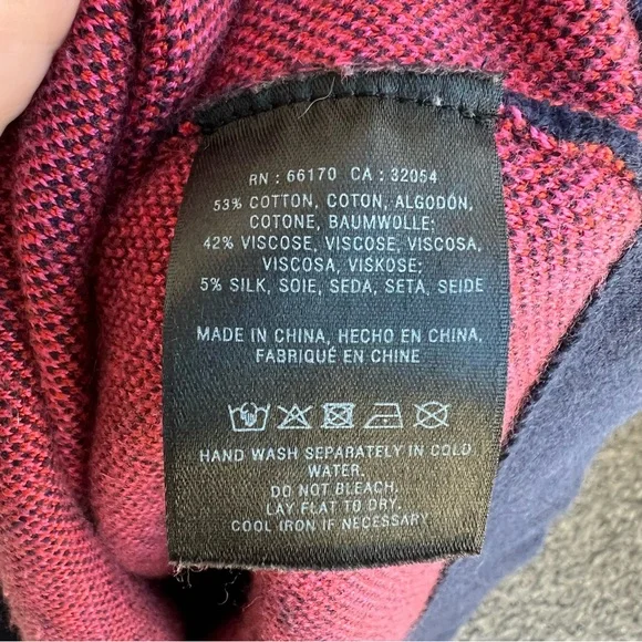 Anthropologie Field & Flower Navy Sweater with Pink Floral Design - Picture 6 of 8